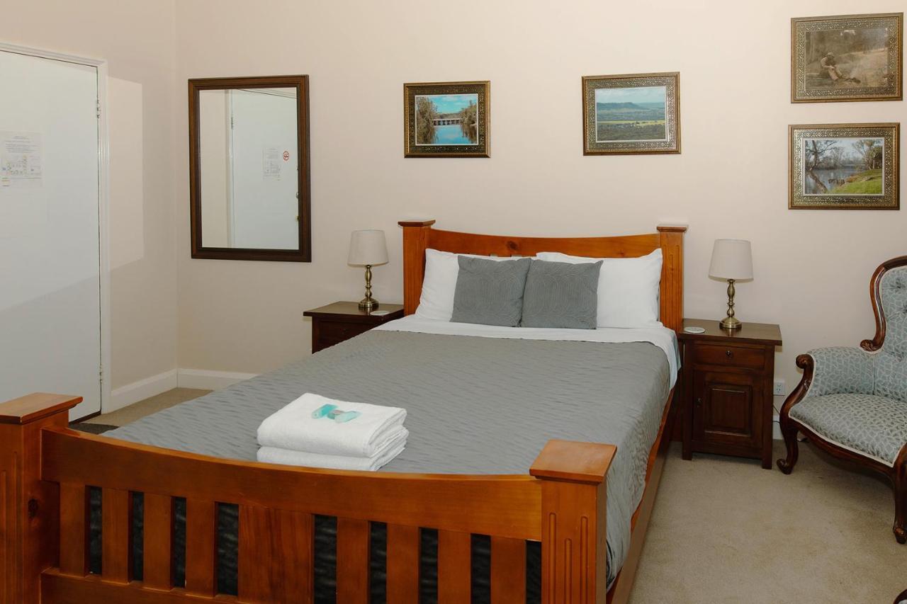 Settlers Hotel 요크 외부 사진